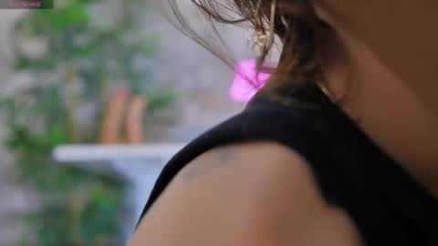 Anna online show from April 14, 7:14 pm