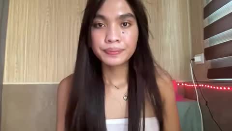 yourehot_sedny online show from May 26, 2:33 am