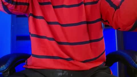 yourfavorite_bigclit online show from April 16, 9:09 am