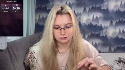 yourjessy online show from November 3, 4:05 am