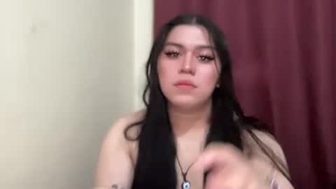 Yanahh online show from May 16, 4:28 pm