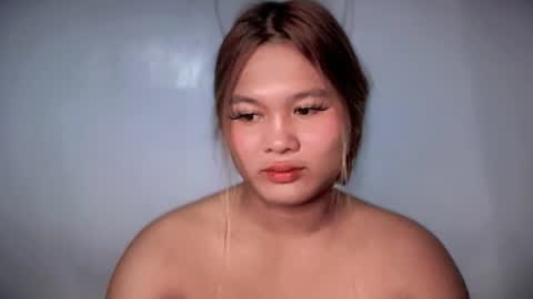 yoursweetgirl_zia online show from March 27, 2:46 am