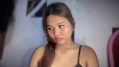 yoursweetgirl_zia online show from May 21, 5:27 am