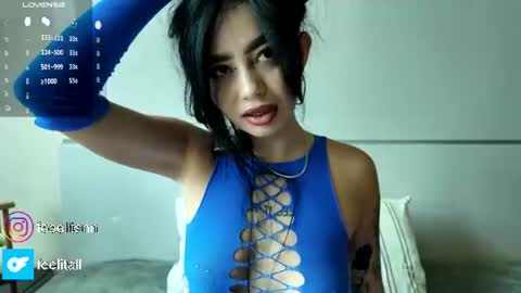 yuna_leen online show from June 9, 4:01 am