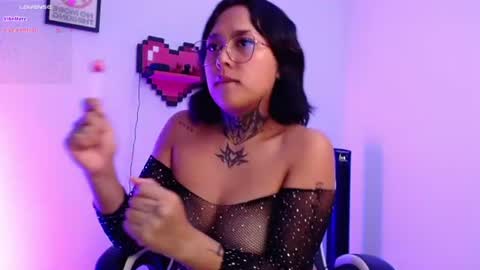 Angelly online show from July 28, 5:05 am