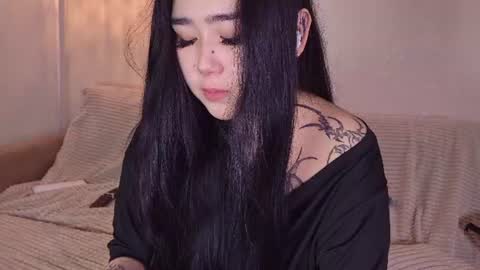 Hi My name Yuriko online show from July 11, 10:04 am