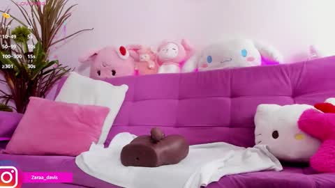 Zara online show from March 8, 2:04 am