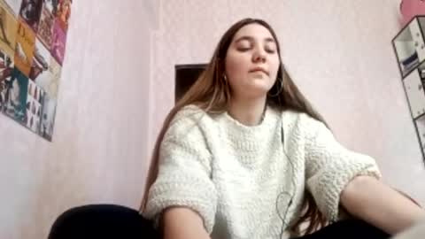 zeniabrossoit online show from May 6, 9:24 am