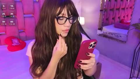 Zhara  online show from February 3, 12:32 pm