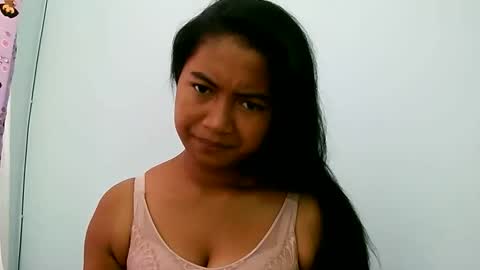 elly online show from April 9, 5:10 am