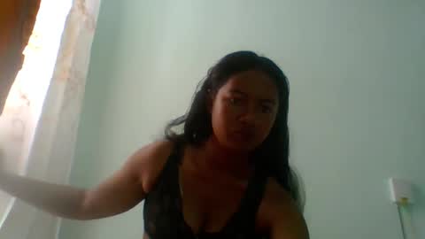 elly online show from March 30, 5:07 am