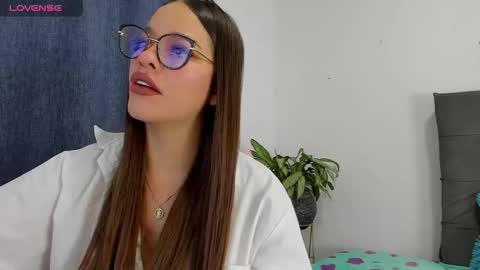 ZOE online show from January 13, 4:07 am