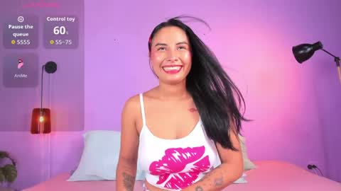 Zoe  online show from May 22, 4:21 am