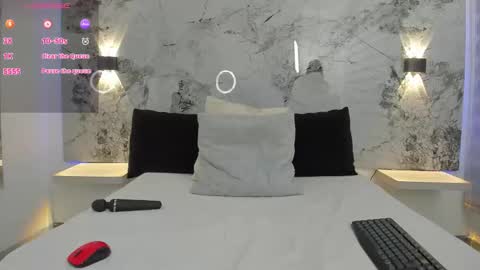 Zoe online show from March 30, 12:27 pm