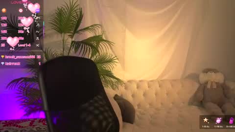 ZOE online show from April 24, 12:30 pm