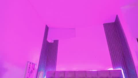 Zuly  online show from April 15, 2:17 pm