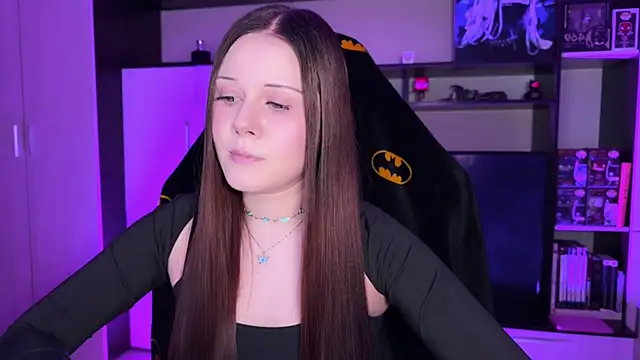 jasminevine online show from April 4, 10:41 pm