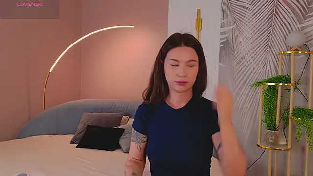 Marie Diaze online show from May 25, 5:28 am