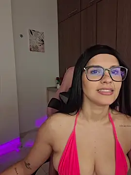 heyshaa online show from April 18, 8:31 pm