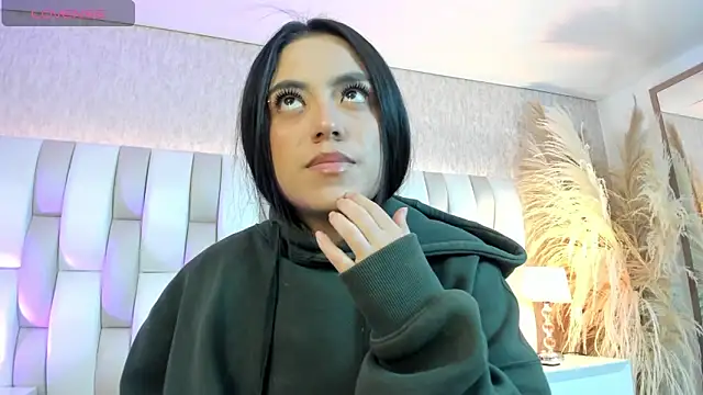 Rebeca jones online show from March 13, 12:06 pm