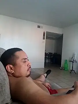 hungpenis210 online show from February 24, 2:49 pm