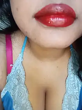 Hotlisa online show from May 12, 3:48 am