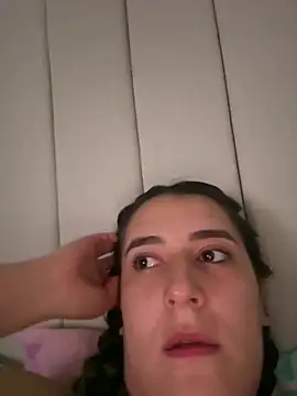 Hanna86 online show from March 27, 2:02 am