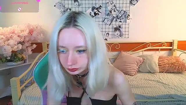 Katia Kim online show from April 16, 5:30 am