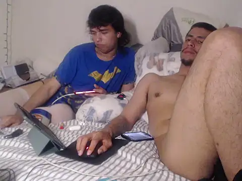 BigdickRick8UncuT online show from May 21, 9:07 am