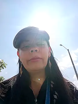 johannatb online show from March 22, 3:18 pm