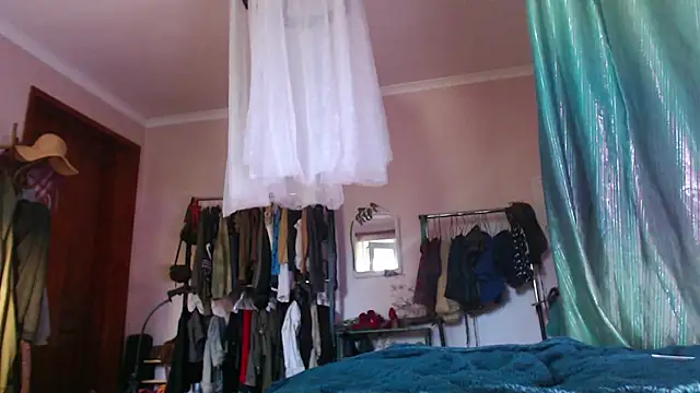 RubyLynxx online show from June 28, 3:29 pm
