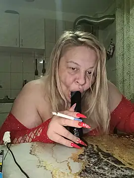 AriannaMilf online show from April 3, 8:18 pm