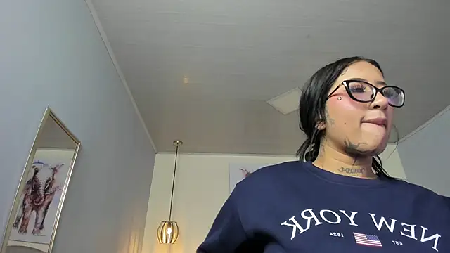 ayshel   online show from March 9, 2:59 am