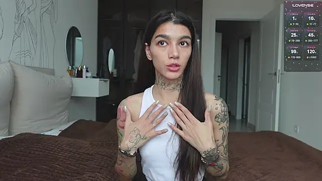 vinkitinkii online show from October 13, 8:17 am