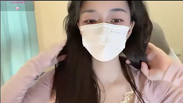 A-xena online show from February 10, 8:06 am