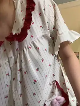 Ruby bear online show from May 27, 9:28 am