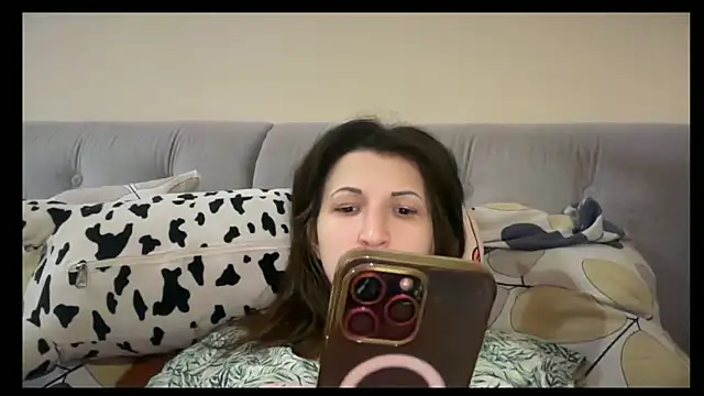 daddyandmyprincess online show from January 7, 9:18 pm