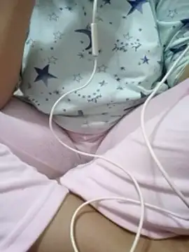 Bombamom online show from April 16, 6:25 am