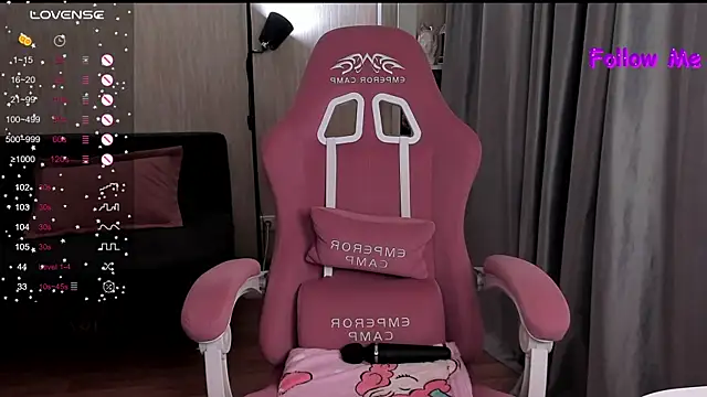 bunny bubble online show from April 6, 11:17 pm