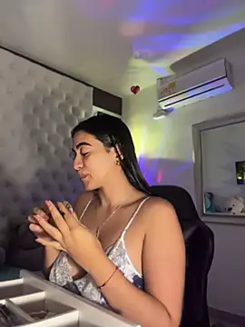 ZarahEvans online show from July 2, 9:32 pm