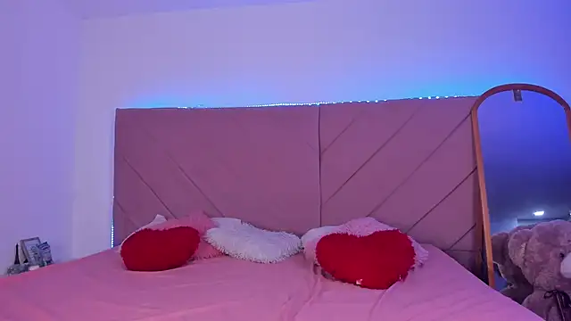 Marily Daniela  online show from November 30, 2:27 am