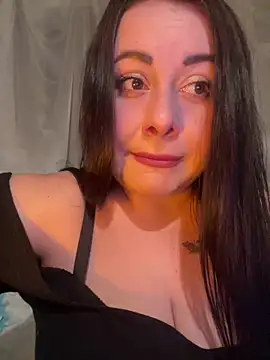 DaisyStreet online show from March 22, 6:36 pm