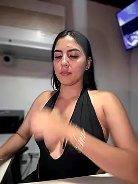 Sofia Collins- online show from December 19, 12:26 am