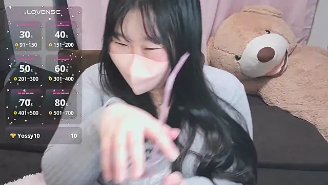 yuinyan3150 online show from March 24, 5:18 pm