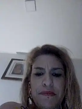 garotasexual online show from July 7, 6:05 am