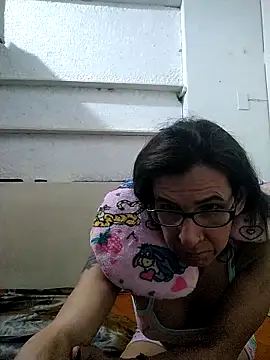 Cameron puppy online show from May 25, 6:01 am