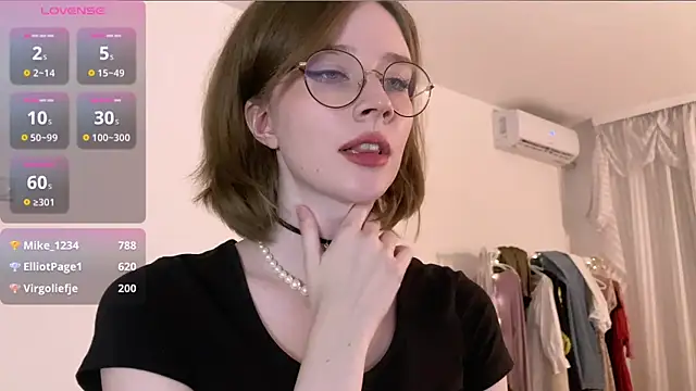 ms christiana online show from January 11, 8:14 pm