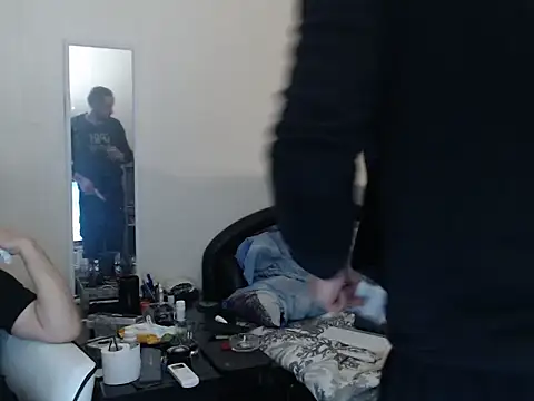 Terizizz online show from April 15, 7:25 pm