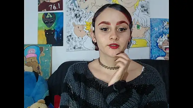 kitty22  online show from April 6, 2:18 pm