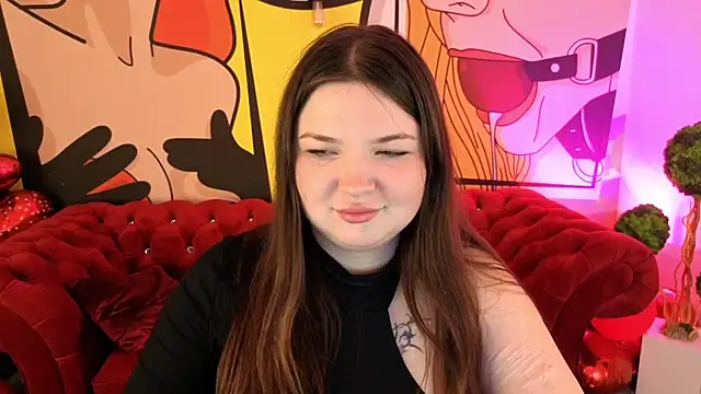 RosieMoons online show from March 23, 8:59 pm